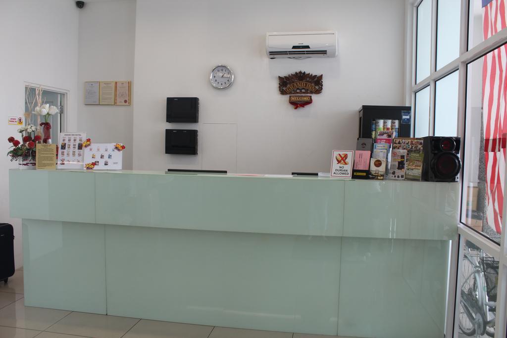ג'ורג' טאון Grand Inn Hotel - Macalister Road מראה חיצוני תמונה